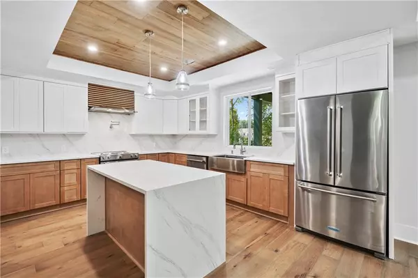 Roswell, GA 30075,934 Zion CIR