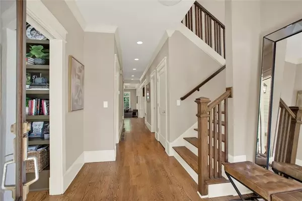 Decatur, GA 30030,223 AVERY ST