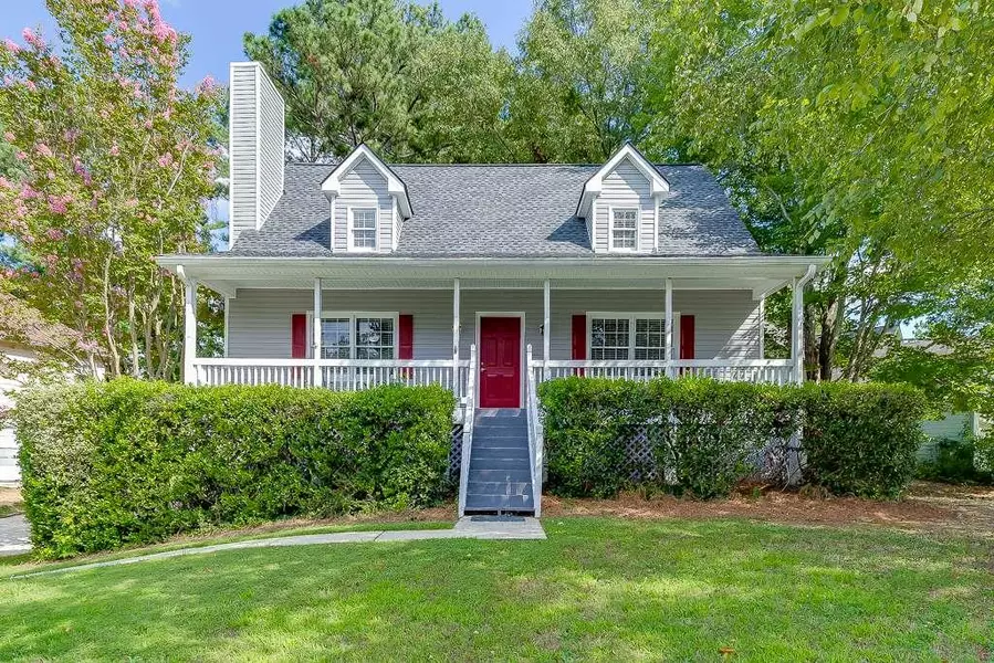 965 Garner Spring LN, Sugar Hill, GA 30518