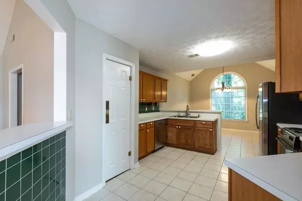 Marietta, GA 30064,1271 WYNFORD COLONY SW