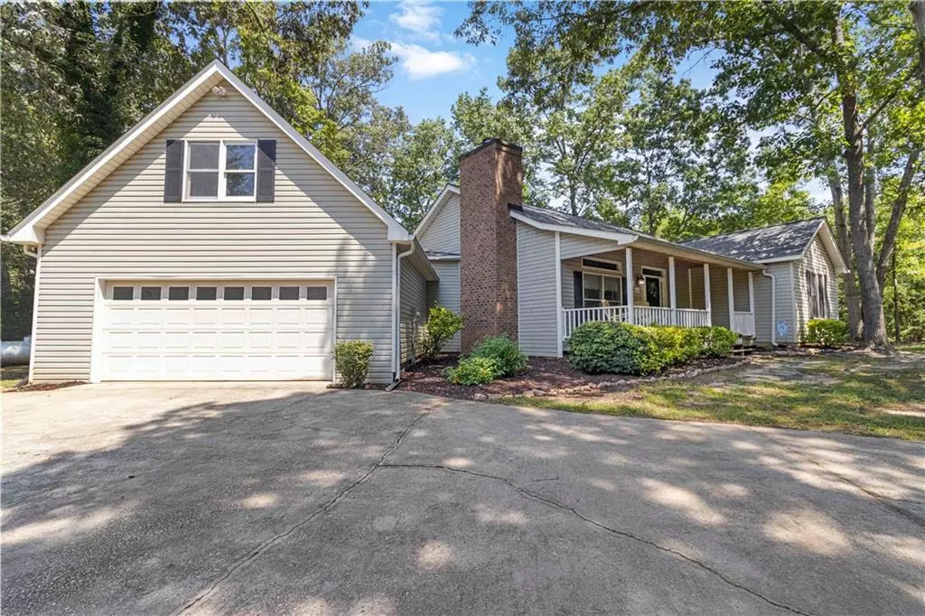 Lula, GA 30554,813 Ed Reed RD