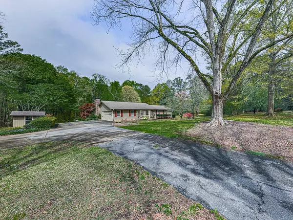 Acworth, GA 30101,4445 Moon Station LN NW