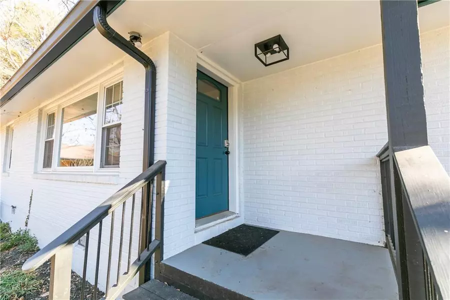 2105 Fellowship RD, Tucker, GA 30084