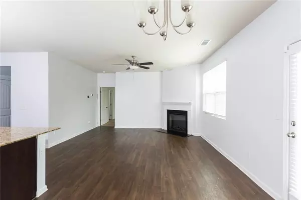 Fairburn, GA 30213,433 Lake Ridge LN