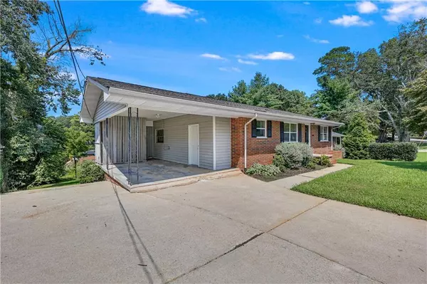 Gainesville, GA 30501,430 Holly DR