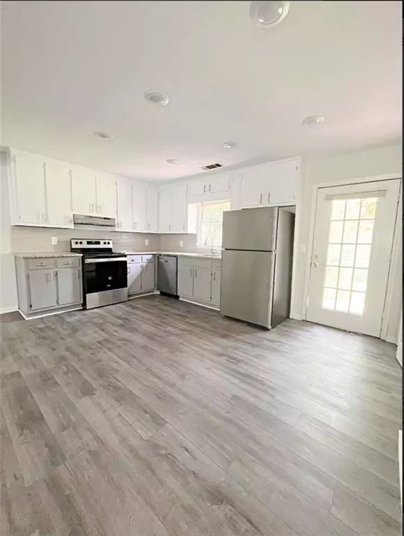 Marietta, GA 30008,360 Bellemeade DR SW