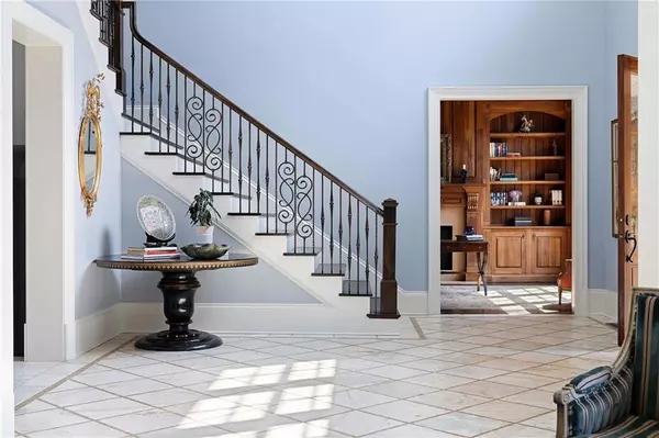 Roswell, GA 30075,5021 Heatherwood CT