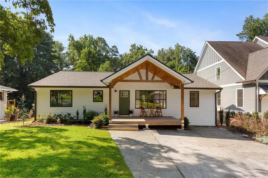 984 Bank ST SE, Smyrna, GA 30080
