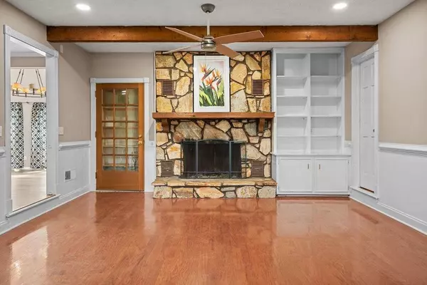 Conyers, GA 30094,235 Smile DR