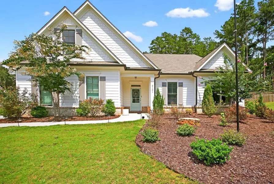 2121 Charmond DR, Monroe, GA 30656