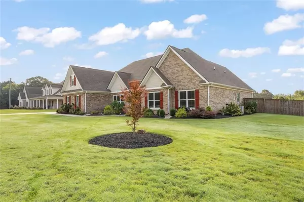 Monroe, GA 30655,2104 Meadowood CV