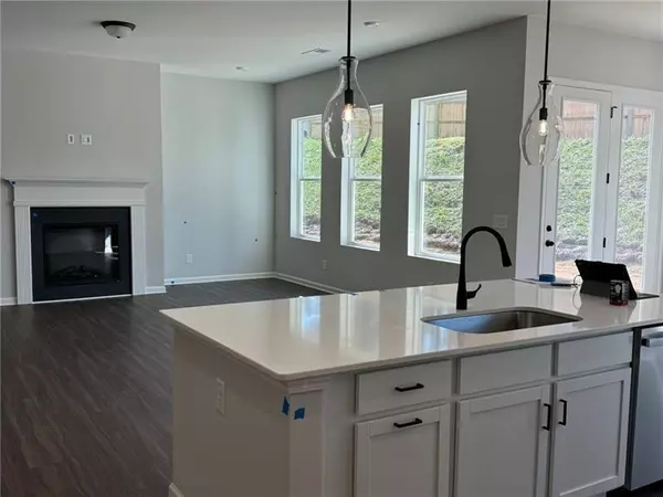 Acworth, GA 30102,209 Artisan DR