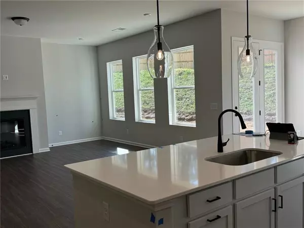 Acworth, GA 30102,209 Artisan DR