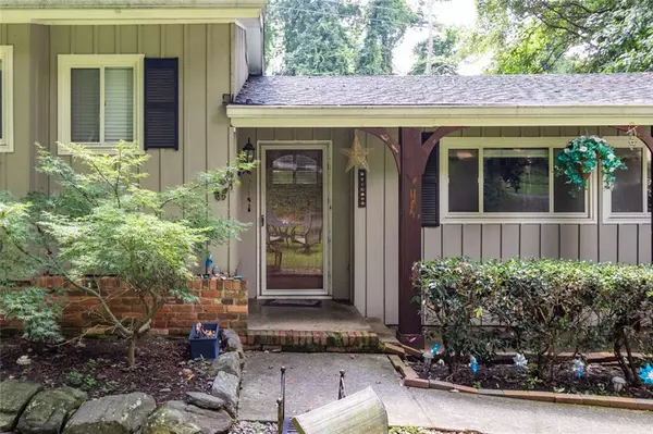 Atlanta, GA 30345,2280 Tanglewood CIR NE