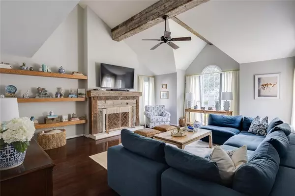 Brookhaven, GA 30319,1085 Dunbarton TRCE NE