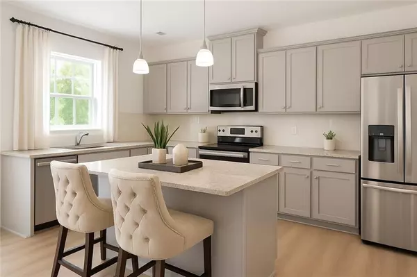 Winder, GA 30680,240 Cedar Wood TRCE