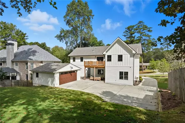 Atlanta, GA 30345,2198 Oakawana DR NE