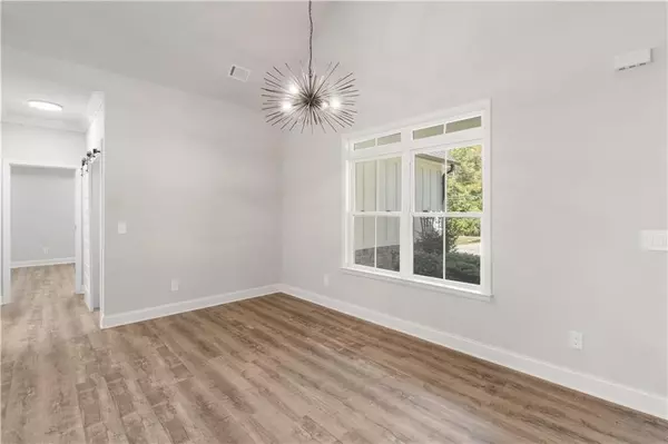 Tyrone, GA 30290,130 E Crestwood RD