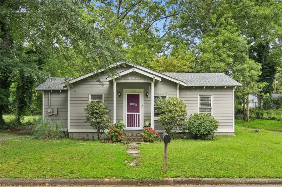 842 Third ST, Stone Mountain, GA 30083