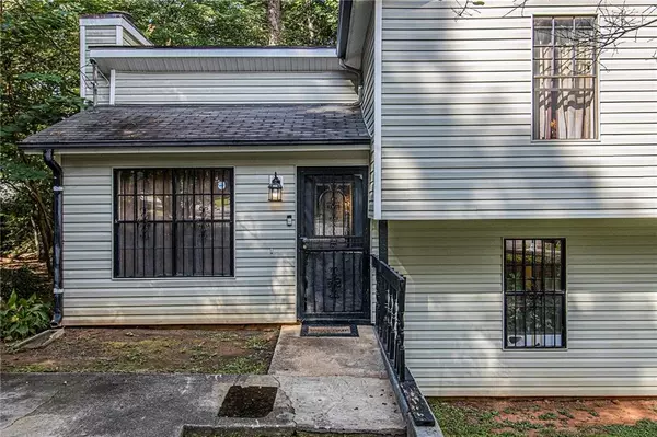 Lithonia, GA 30058,6175 Creekford DR