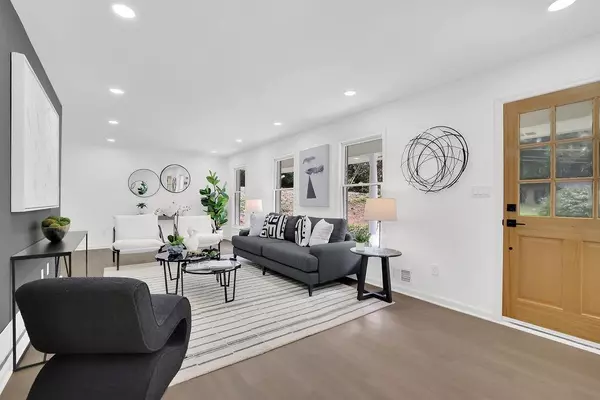 Marietta, GA 30068,3511 Brookview DR