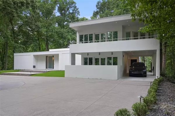 Atlanta, GA 30327,3670 Ridgewood RD NW