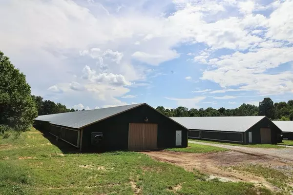 Resaca, GA 30735,1487 Maple Grove Church RD