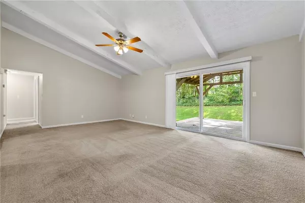 Marietta, GA 30062,2713 Post Oak CT