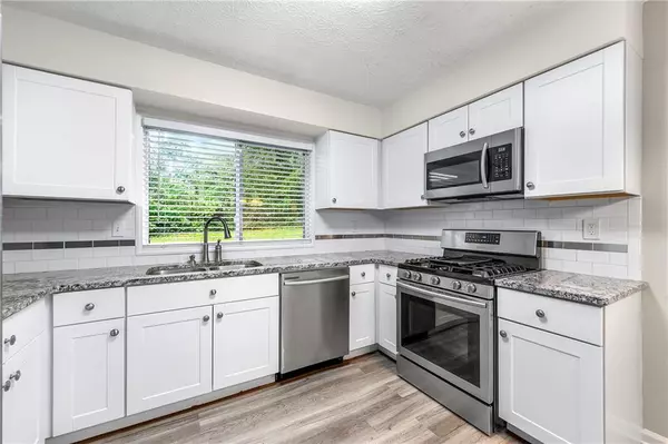 Marietta, GA 30062,2713 Post Oak CT