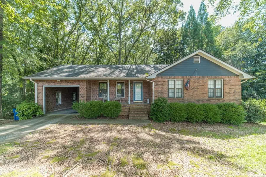 82 Buena Vista ST, Winder, GA 30680