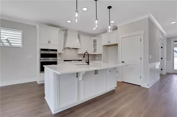 Hoschton, GA 30548,308 Bull Shoals WAY