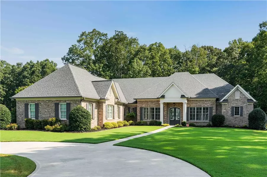 345 Sidney LN, Fayetteville, GA 30215