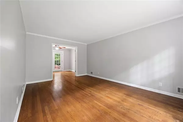 Atlanta, GA 30341,3324 Henderson Creek RD