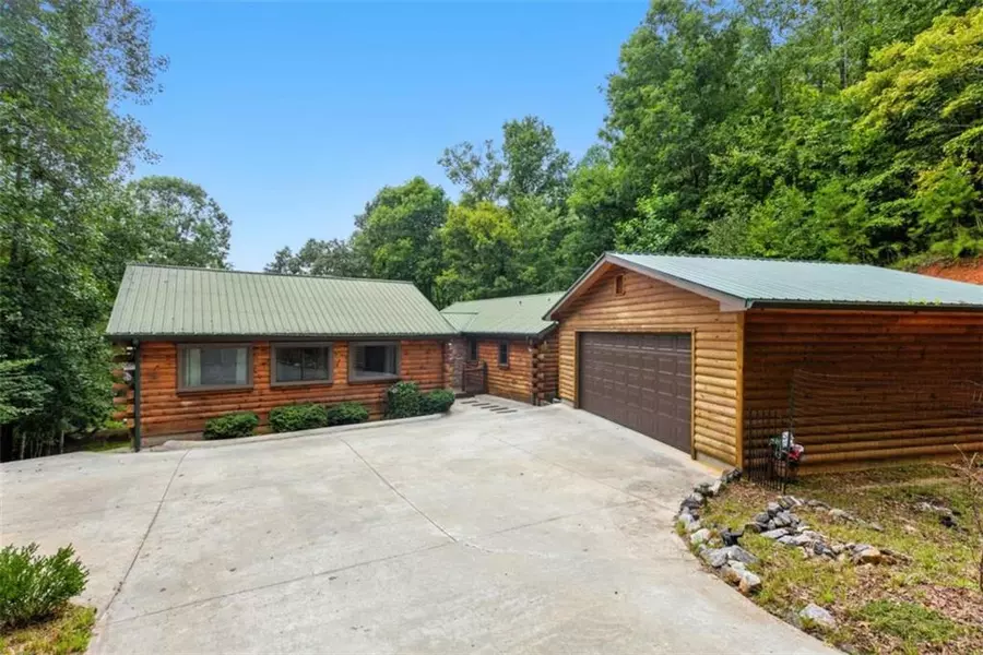 3040 Panorama DR, Sautee Nacoochee, GA 30571