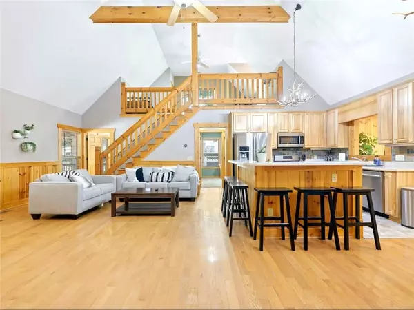 Ellijay, GA 30540,1322 Newport DR