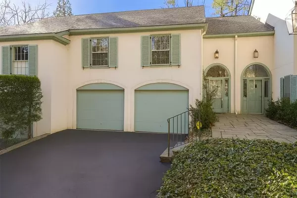 11 Mooregate SQ NW, Atlanta, GA 30327