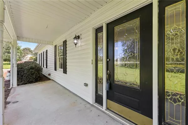 Good Hope, GA 30641,246 Queens Cemetery RD