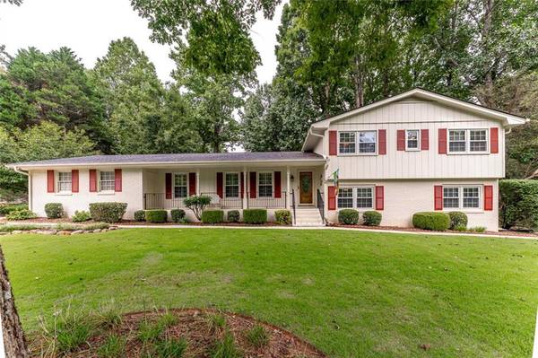 2220 Spring Mill CV, Dunwoody, GA 30338