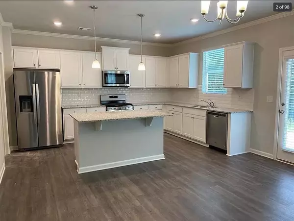 Flowery Branch, GA 30542,6832 Lake Overlook LN
