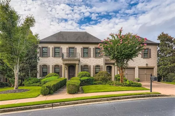 3015 Southmoor TRCE, Roswell, GA 30075