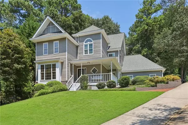 9110 Twelvestones DR, Roswell, GA 30076