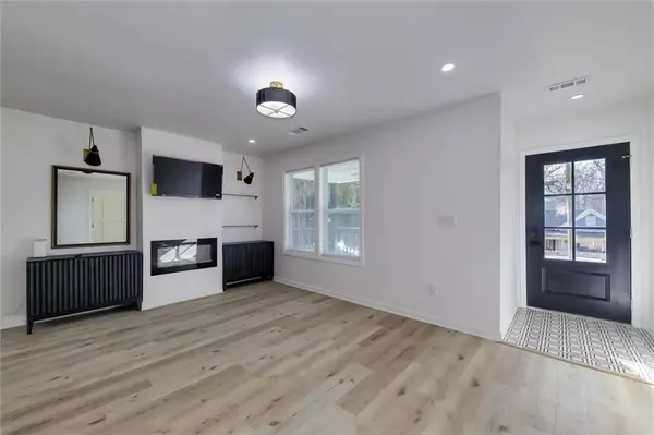 East Point, GA 30344,1869 Chapman AVE