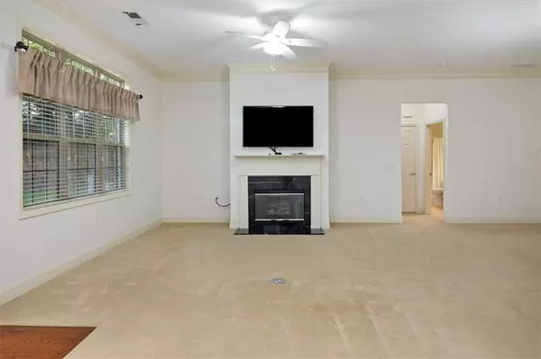 Woodstock, GA 30188,123 Owens Farm LN #12