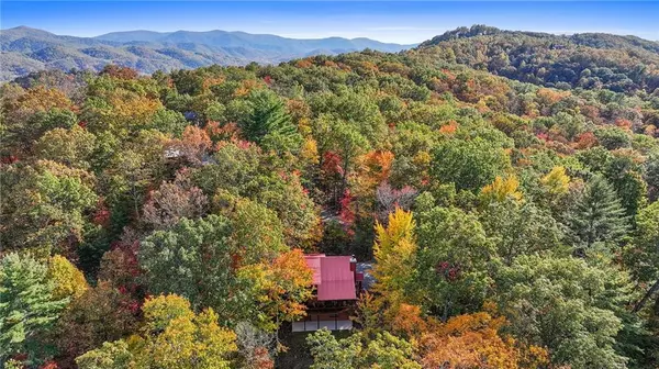Blue Ridge, GA 30513,373 Moss LN