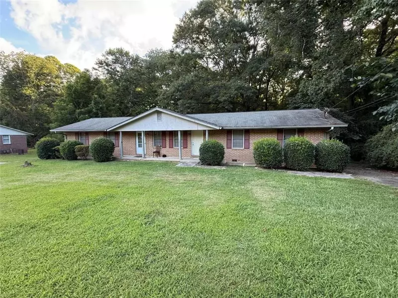 6105 E Fayetteville DR E, Riverdale, GA 30296