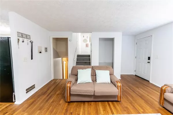 Stone Mountain, GA 30088,2080 Countydown LN
