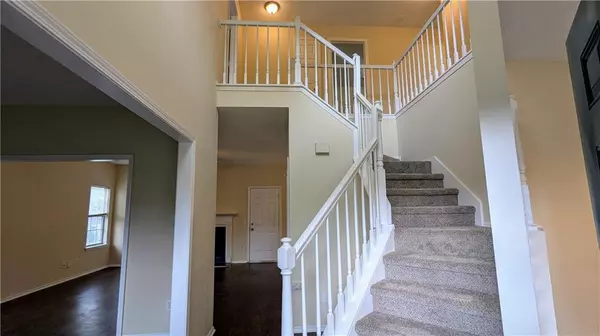 Lithonia, GA 30058,525 Crestwood CT