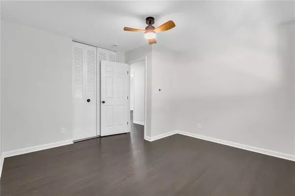 Decatur, GA 30035,2401 Winshire DR