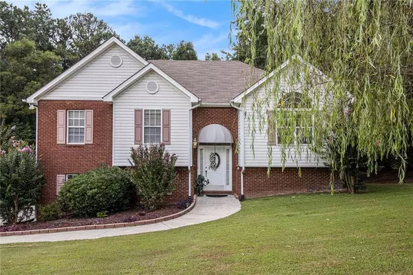 130 Orchard WAY SE, Calhoun, GA 30701
