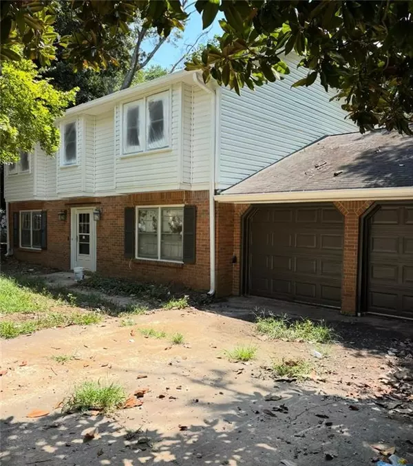 6238 LANCE LN, Riverdale, GA 30274